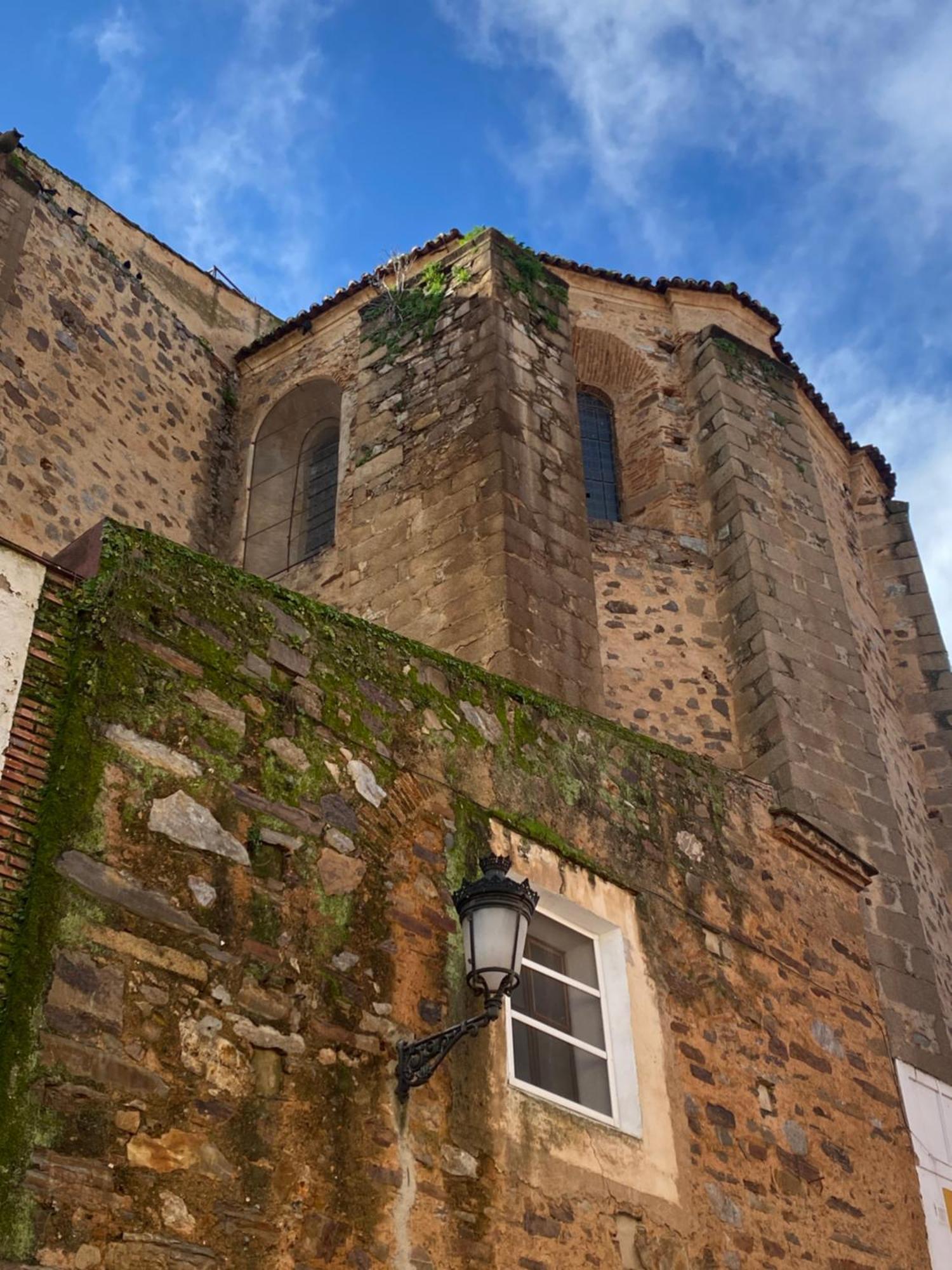Apartamentos Caceres Exterior photo